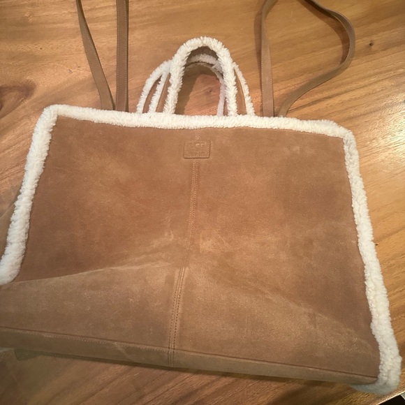 Ugg X Telfar large shopper in chestnut - Picture 11 of 13